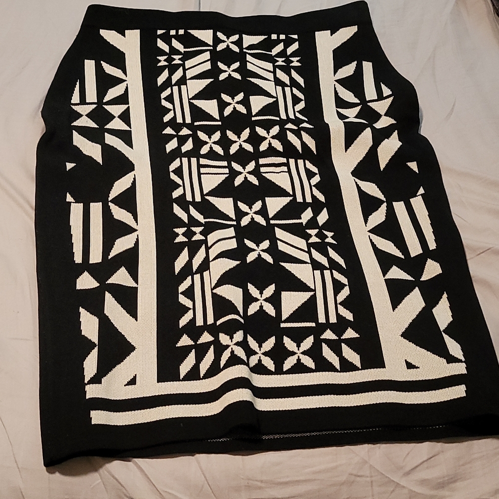 Knit Skirt